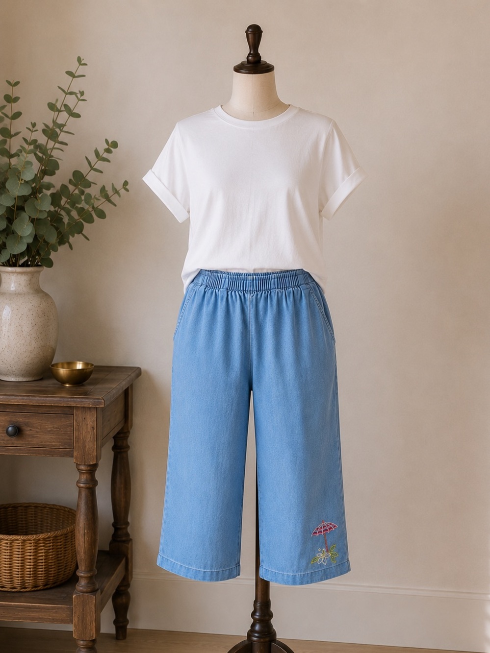 Vintage Alia Sport Chambray Capri Pants Embroidered 100% Cotton Elastic Waist L